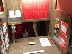 -一兰拉面(梅田阪急东通店)