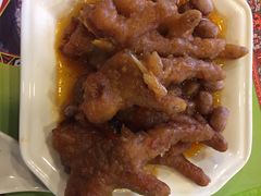 -海口骑楼小吃街