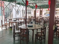 大堂-麒麟羊庄酒店内庭院(新风街豪威麒麟店)