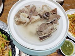-蒙亨·手把肉·蒙古包文化主题餐厅(天恒广场店)