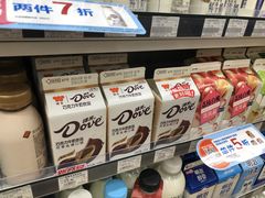 -全家便利店(江湾镇站店)