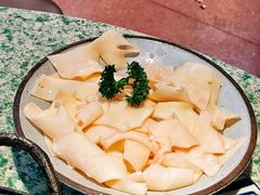 鲜猪黄喉-鸿姐老火锅(静安店)