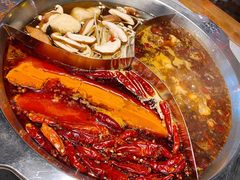 奔驰牛蛙锅-大龙燚火锅(天钥桥路店)