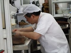-老西白点心店