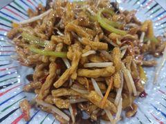 -天天向上素食餐厅(五台山店)