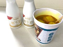 -全家便利店(洛川东路店)