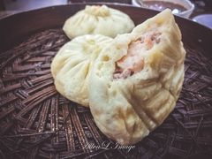 鲜虾仁肉包子-张包铺(道外店)