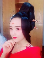 -盘子女人坊古装写真摄影(厦门总店)