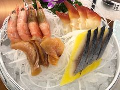 -青瓦餐厅·生鱼片·韩园烤肉(西塔店)