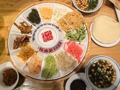 三姨妈丝娃娃-怪噜范·老贵阳街头名小吃(汇金星力城店)