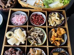-野菌皇海景野生菌火锅(滨海大道店)