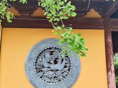 -龙华寺