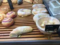 -焙丽拾光(麦凯乐直营店)