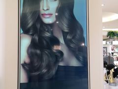 -LAQUEEN 时尚健康假发(万象城总店)