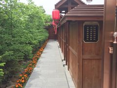 -大连步云山老汤度假山庄