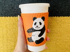 -熊猫一间店欧式奶茶铺
