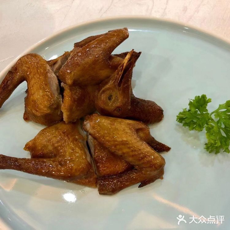 小品怡情，吃好就好！