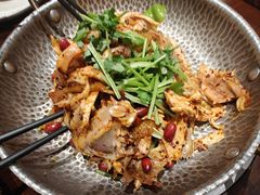 手撕扁担鸡-吃饭皇帝大(梅溪新天地店)