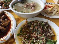 -荣生萝卜汤饭店
