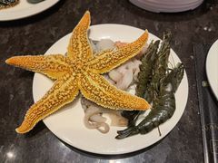 -川骄海鲜自助(王府井奥莱UP TOWN店原世界之花店)