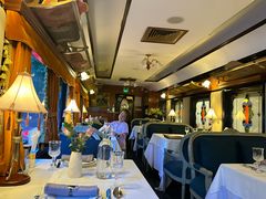 -火车头法国西餐厅