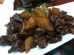 土豆烧牛腩-扎与夏私房菜(西藏自治区拉萨市丹杰林巷店)