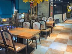 -黄泥岗·地道湖北菜(奥特莱斯店)