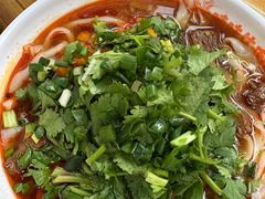 -陆味牛肉粉面馆(南湖店)