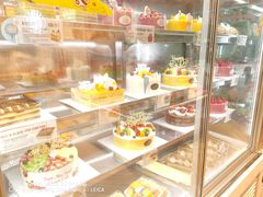 面包甜点陈列柜-嘉华饼屋JOY BAKERY(南屏街店)