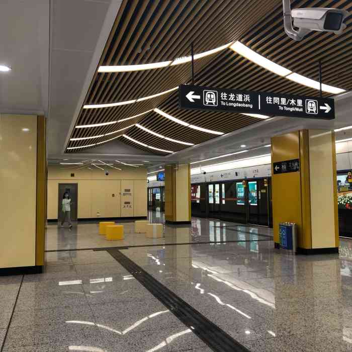 北寺塔地铁站-"轨道交通4号线北寺塔站地理位置优越,全站.