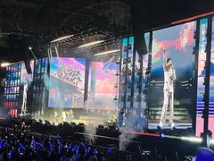 -上海体育场