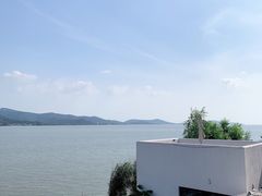 -柒月北岸民宿(西山店)