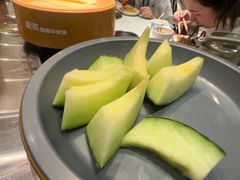 -龍歌自助小火锅(芝罘万达店)