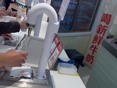 -红星前进面包牛奶公司(君太店)