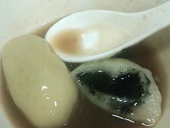 -罗子龙罗家桂花汤圆(曹都巷店)