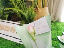 -LU YOGA（露瑜伽）专业瑜伽馆