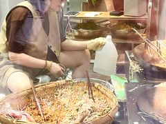 -半月镰胡姐脆皮萝卜饺子