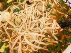 -陕味食族油泼面·小炒盖码面(双榆树店)