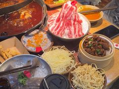 -赵美丽·重庆社区火锅·直营店(火车东站·中豪国际店)