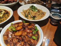 最爱地三鲜-95号酱骨·一块豆腐(展春园西路店)