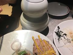 -穹六人间 people 6(岳阳路店)