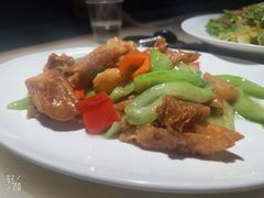 -吕记老鸭汤·徽菜馆(东营路店)