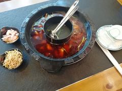 -重庆烧鸡公火锅(簋街店)