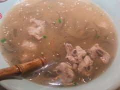 -佬麻雀·新湘菜(珠海金发购物中心店)