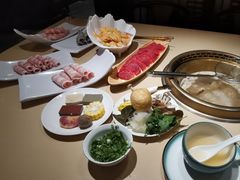 -余欢领鲜火锅(新街口店)
