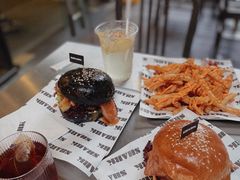 -shark burger·鲨鱼汉堡(交子大道店)