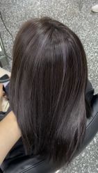 -Tloml salon
