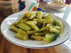 -芦茨金富饭庄·25年老字号·专做稻草鸡