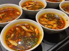 -艳阳天民俗村(公园路店)