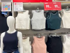 -优衣库(上海正大广场店)